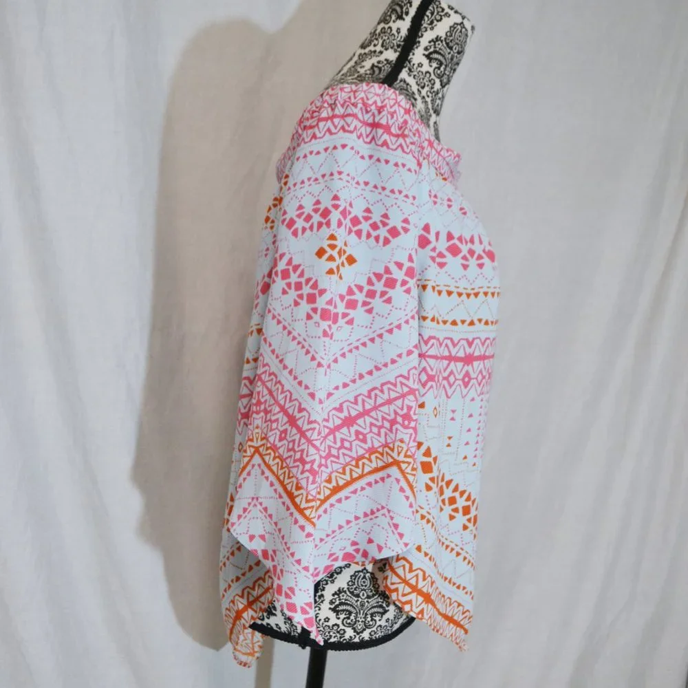 BCBG MAXAZRIA Off Shoulder Hankerchief Top - small - Picture 5 of 6